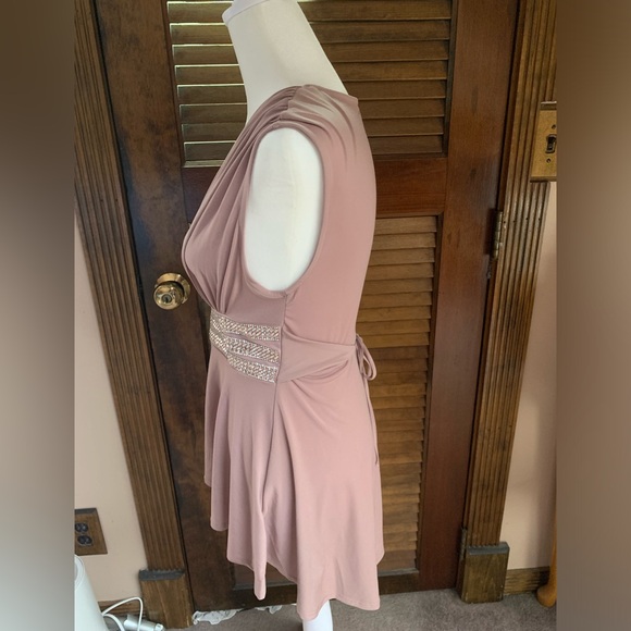 💚5/$25💚VENUS tunic with high/low hem size XS - Picture 2 of 9